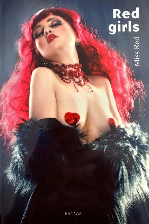 miss red red girls love book hôtel (1)