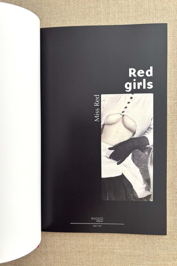 miss red red girls love book hôtel (6)