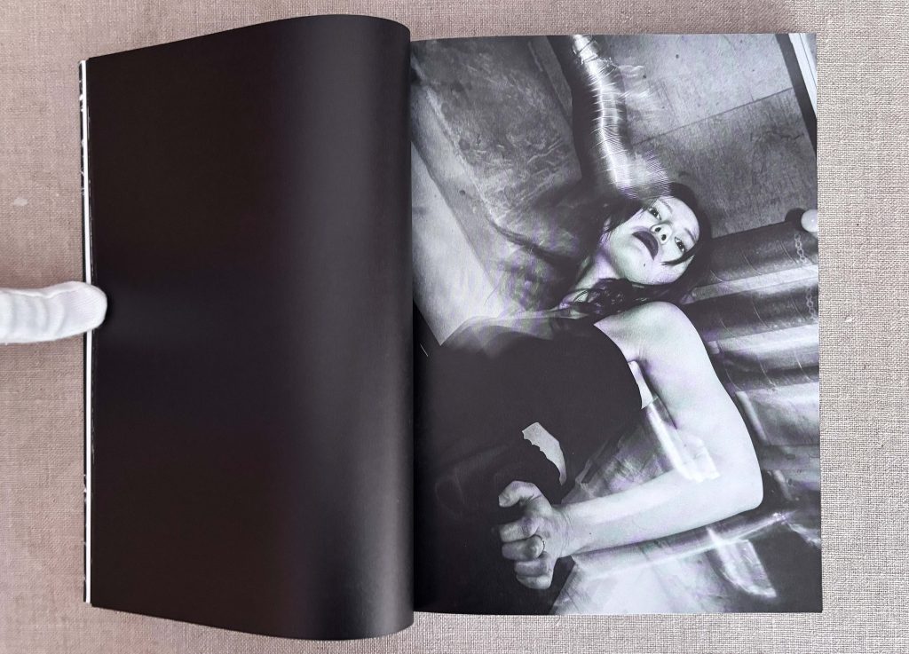 tatsuo suzuki bundle numéro 1 the sound of waves (signé) love book hôtel (11)