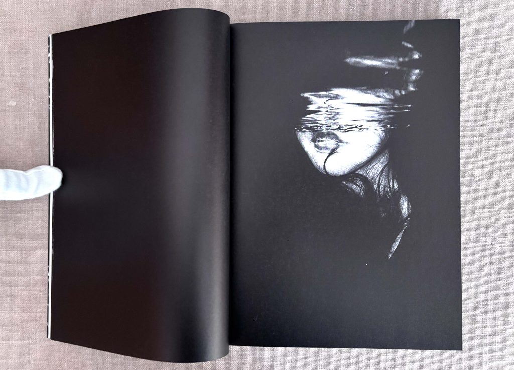 tatsuo suzuki bundle numéro 1 the sound of waves (signé) love book hôtel (8)